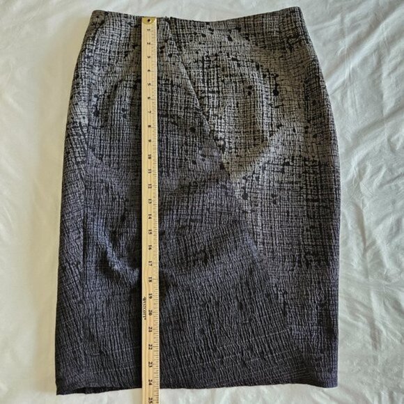 Les Copains Skirt L Knee Length Front Fold Grey Textured Lined Circle Sz EUR 42 - Picture 13 of 14